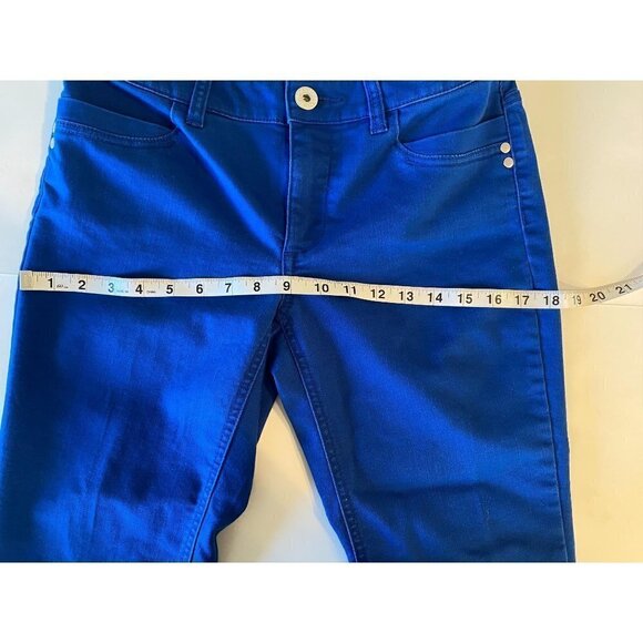 Chico's Platinum Blue Denim Ankle Jeans, Size 00 - Picture 6 of 9